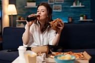 Is consuming junk food healthy? (Image by DCstudio on freepik)